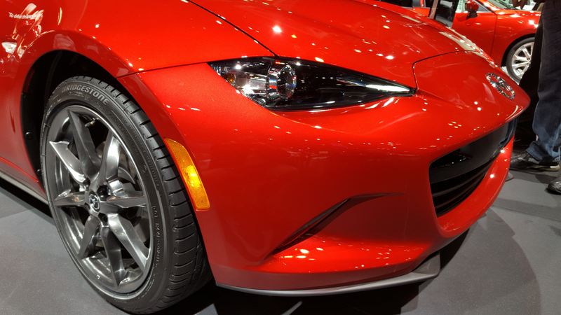 Illustration for article titled Mazda Miatas at the 2016 New York International Autoshow